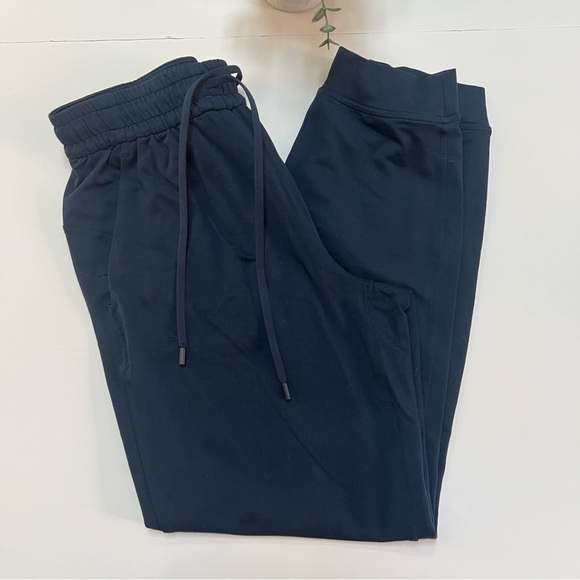 Lululemon Soft Jersey Classic Fit Mid Rise Jogger True Navy Size 4 - Picture 1 of 8